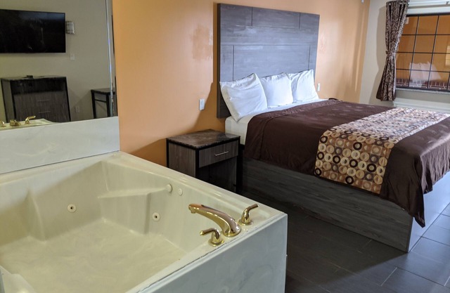 Regency Inn And Suites Galena