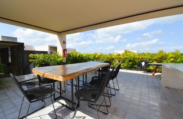Relax and Recharge: Your Modern Oasis with A/C in Playa del Carmen