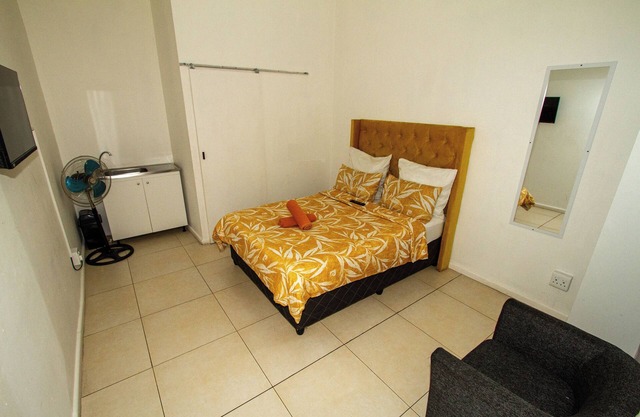 Relax & Unwind at LodgeOn91 !