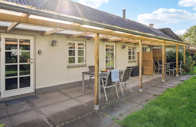 Relax with your family in this cozy vacation home in a West Jutland farmhouse.