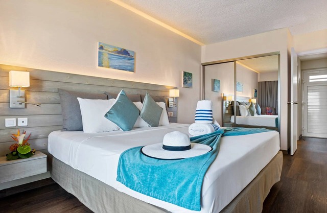 Relaxation Meets Adventure | Beachfront Stay w/Views & Water Sports