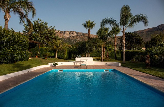 Relaxing at Villa Maria