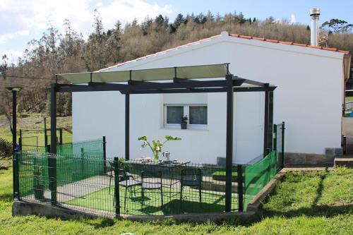 Relaxing Cabin Next to the River - La Cabaña de Susana