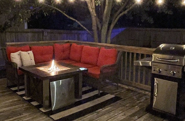 Relaxing Getaway with Outdoor Patio, Fire Pit, and Pool Table