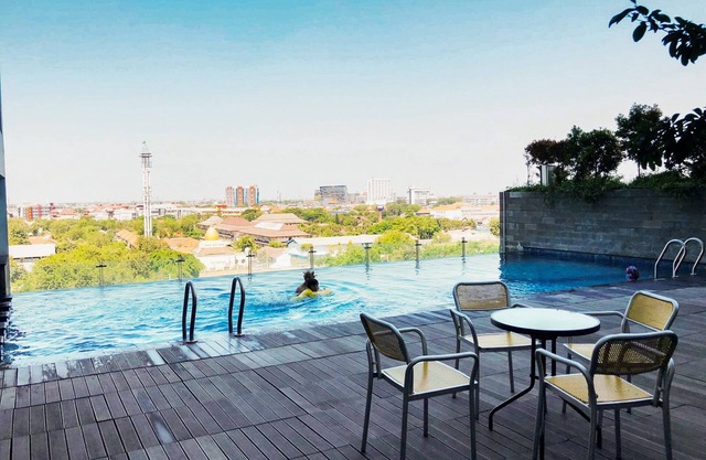 Relaxing Studio Apartment at Tamansari Papilio