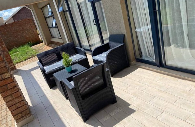 Remarkable 2-Bed Apartment in Harare