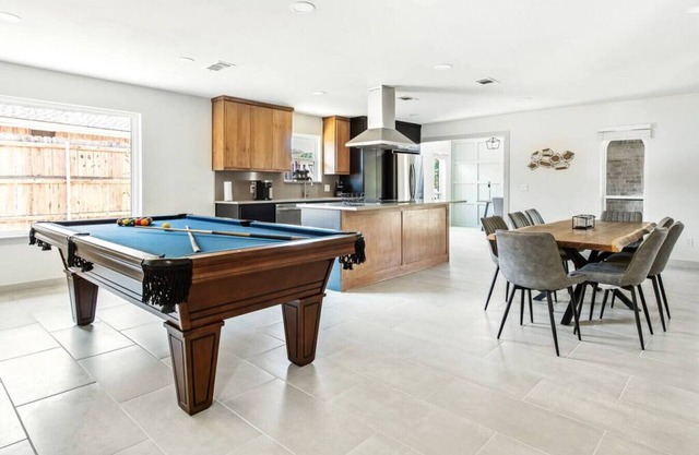 Remodeled 4 bedroom home with pool and pool table