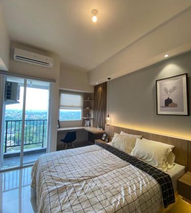 Rendy room