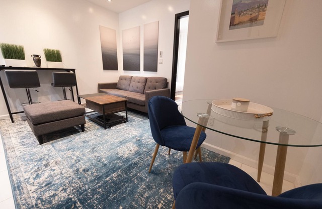 ★RENOVATED 3BD/2BATHS APT NEXT TO CENTRAL PARK W★