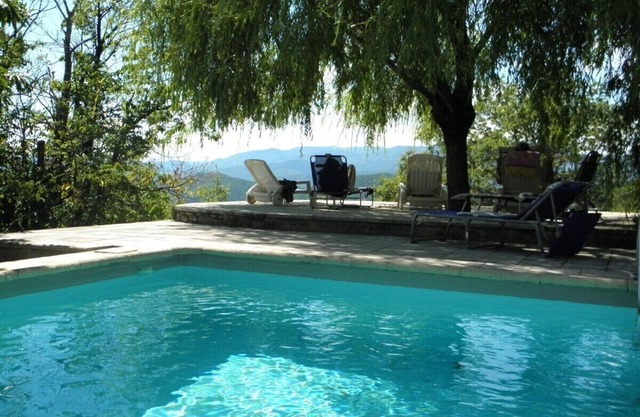 Renovated farmhouse with all the comforts, calm and with a beautiful view
