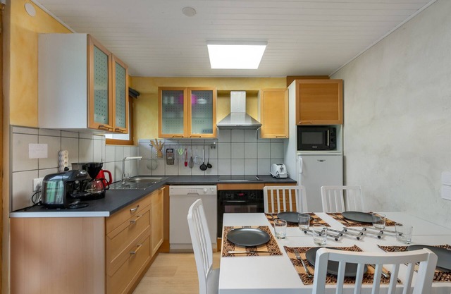 Renovated modern apartment with direct access to slopes and balcony in Courchevel