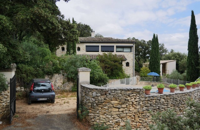 Renovated sheepfold in the garrigue of the Duchy of Uzès!