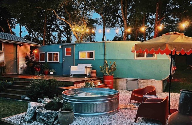 Renovated Spartan + 3 acres + private pool “BB”