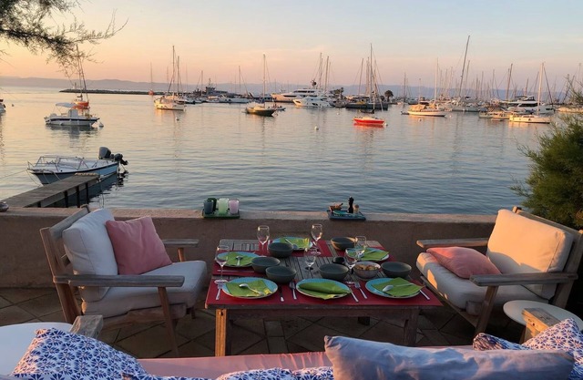 Rent house on the island of Porquerolles with exceptional location 6 sleeps