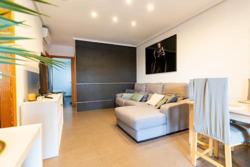 rentafive - Piscina - Terraza - Aa