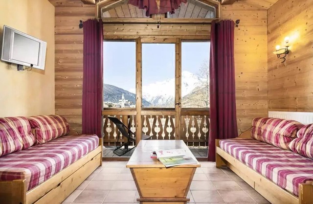 Residence Les Balcons de Val Cenis Village * - 5 Room Apartment 8/10 People