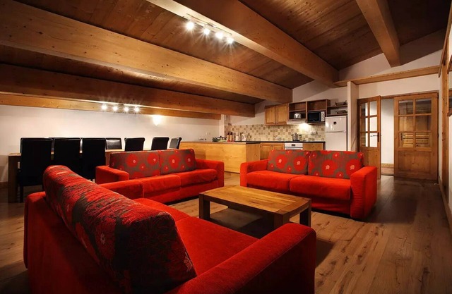 Residence La Cime des Arcs* - Chalet des Neiges - 5 Room Apartment Cabin 10/12 People