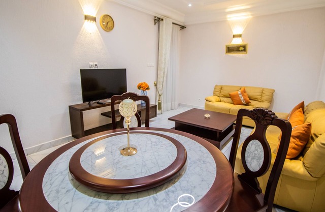 Residence Le Bonheur - Douala Airport & Douala Grand Mall