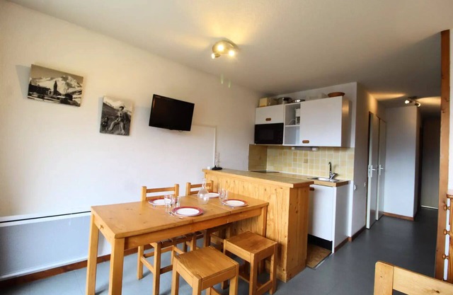 Residence Near Du Bois - 2 Rooms for 4 People