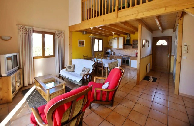 Residence Verger De St Pons - Houses & Villas for 8 People
