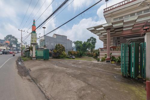 Resort Botoel at Puncak