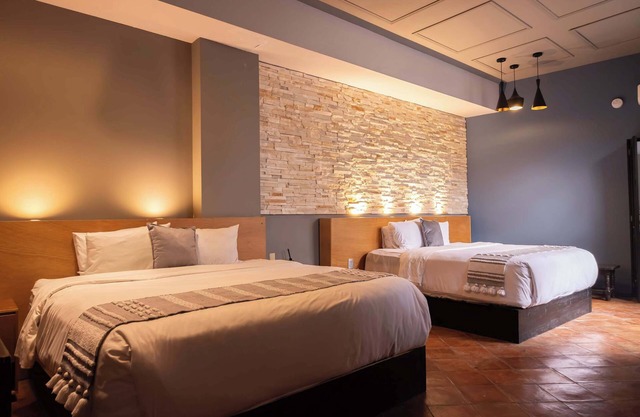 Rest in a double room in downtown Querétaro