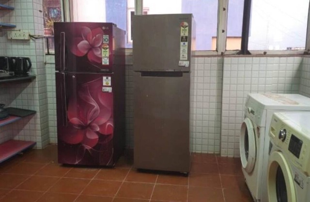 Retreat 3 Rooms Near Electronic City