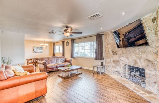 Retro Vibes, Gazebo, Pet-Friendly Escape!