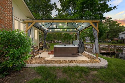 River Bend Retreat