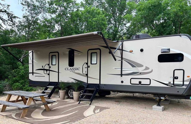 River Front RV campsite on the Guadalupe, private RV park with tons of space.
