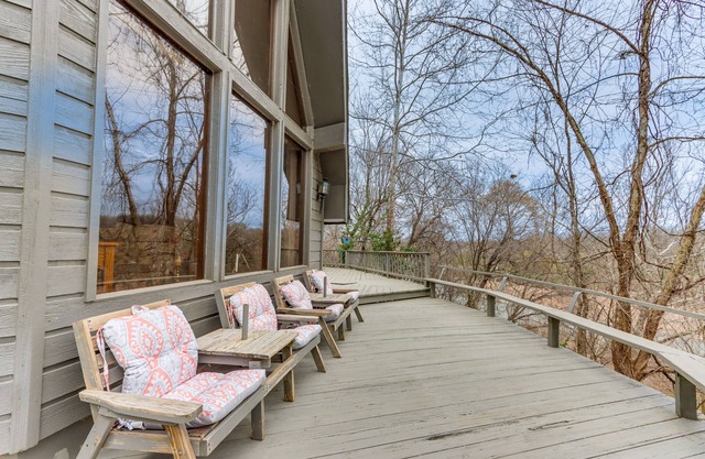 Riverfront Baxter Springs Home w/Deck & Grill!