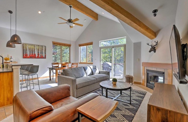 Riverfront Silverthorne Condo Near Skiing!
