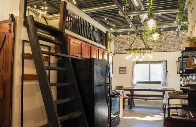 Rivers Edge Lofts - Unit 1
