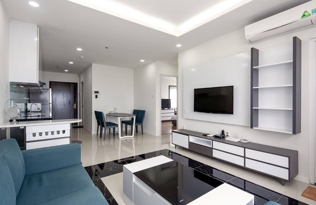 Riverside Monarchy Apartment in Da Nang