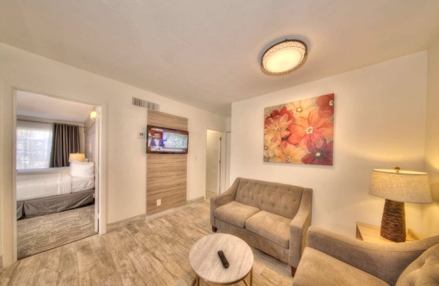 Riverside Vacation Rentals by Rocketstay