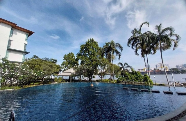 Riverview Condo Near Icon Siam Hi Speed Internet