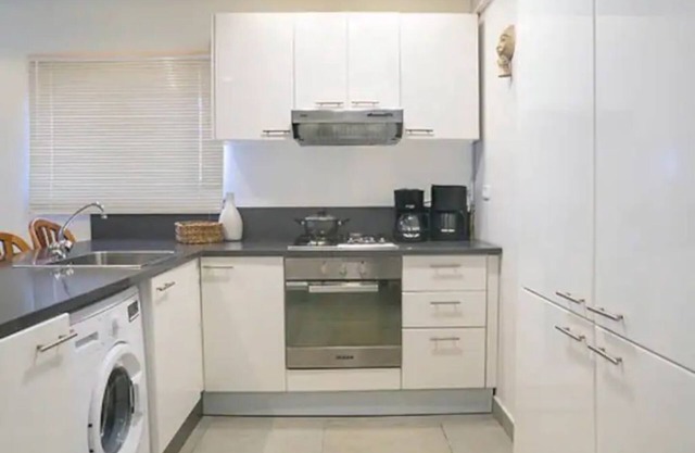 Romantic 2BR w/own direct Beach Acces & sunrise