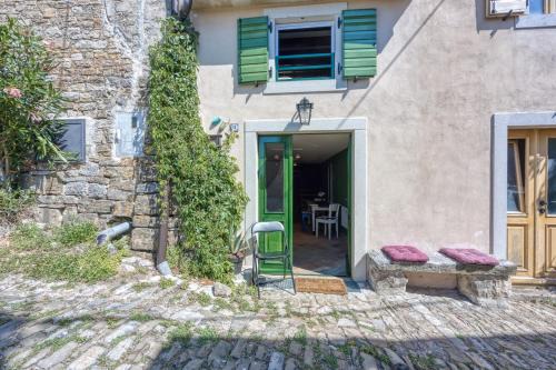 Romantic Casa Amica with Terrace