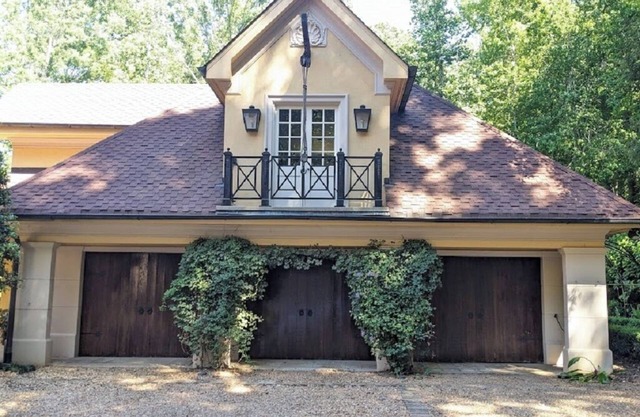 Romantic, European, Carriage House Apartment