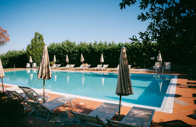 Room '73 H Fattoria Degli Usignoli Tripla' with Shared Pool, Wi-Fi and Air Conditioning