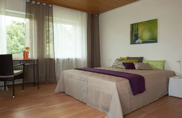 Room 'No. 7' with Shared Terrace and Shared Garden