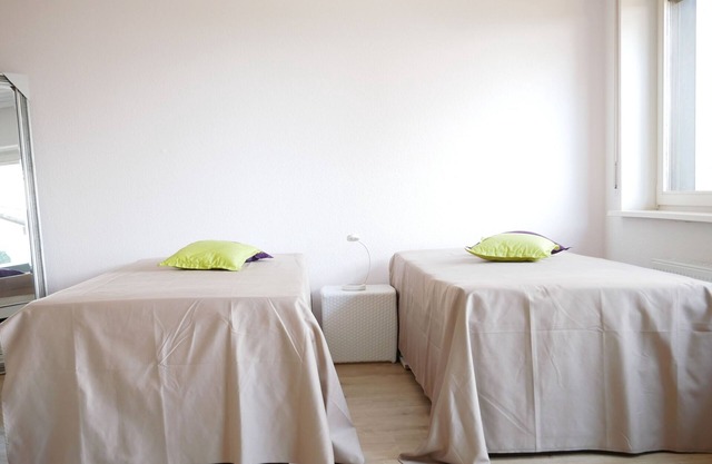 Room 'Nr 1' with Shared Terrace and Shared Garden