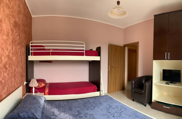 Room 'Quadrupla' with Mountain View, Wi-Fi and Air Conditioning