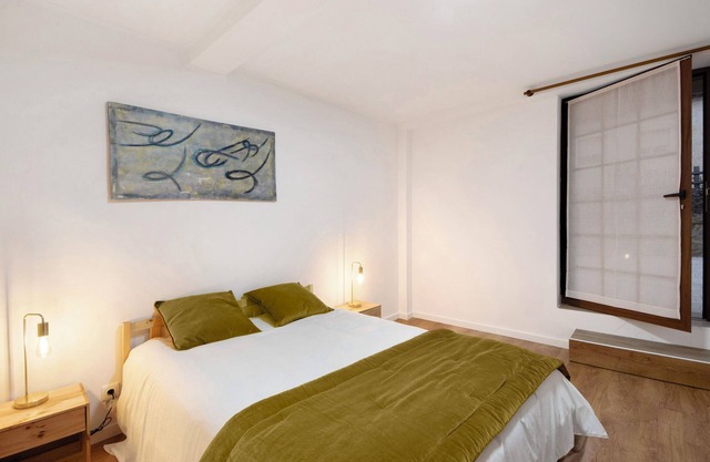Room 'Quarto 2 Rc - Quinta Df' with Mountain View, Wi-Fi and Air Conditioning