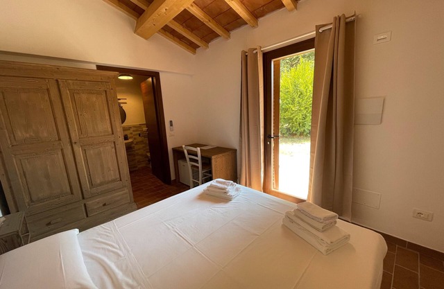 Room 'Santa Lorica - Camera 18' with Shared Pool, Wi-Fi and Air Conditioning