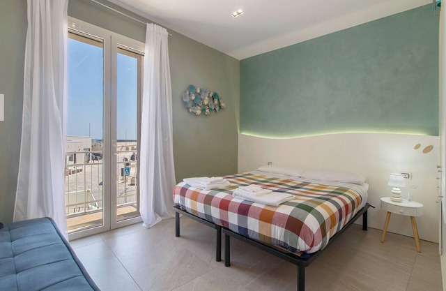 Room 'Vista Mare - Pesce' with Shared Terrace, Wi-Fi and Air Conditioning