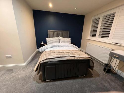 ROSEWOOD Gatwick