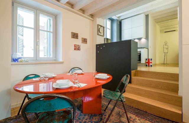 Rossi San Zeno House, Verona
