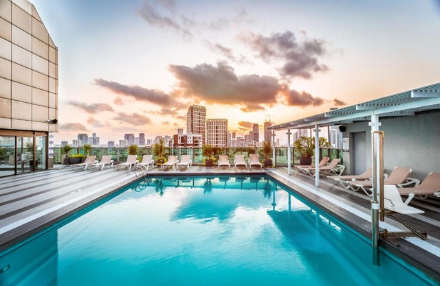 Roxon Urban Ramat Gan