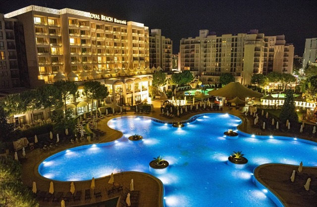Royal Beach - Menada Apartments - 50 m from the beach
